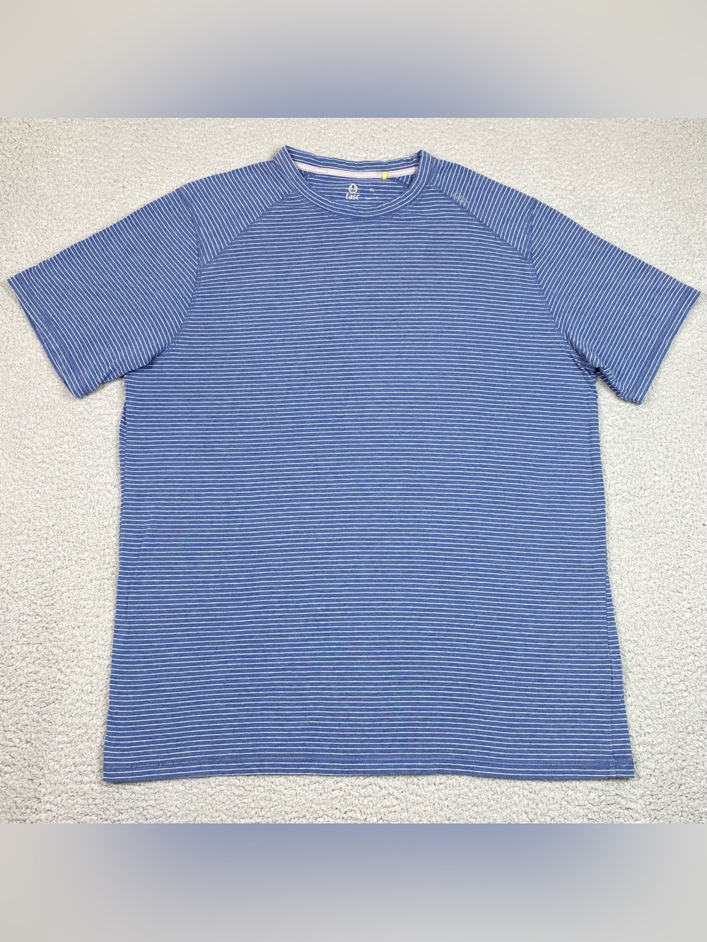 Tasc Performance T Shirt Men's Size XL Blue Bamboo Blend Short Sleeve Athletic